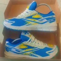 تعدادی کتونی نو|کیف، کفش، کمربند|مرودشت, ثبت احوال|دیوار