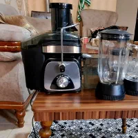 آبمیوه گیری چندکاره درحدنو