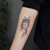 اجرای تتو (تخصصی)بدن