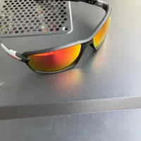 عینک ورزشی اوکلی oakley