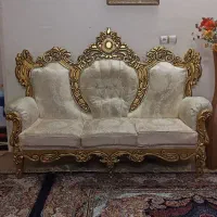 مبلمان سلطنتی 7نفره با میز جلو مبلی و دوعددعسلی|مبلمان خانگی و میز عسلی|ورامین, ورامین|دیوار