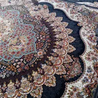 یک عدد فرش نو700