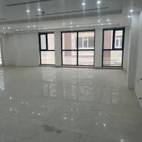 واحد اداری نوساز ۹۵ متری ، پلان فلت