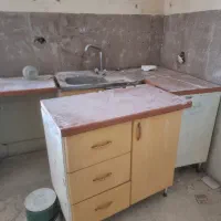 کابینت فلزی و پنجره پی وی سی|مصالح و تجهیزات ساختمان|پرند, فاز ۰|دیوار