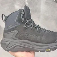 هوکا و بروکس اصل به ضمانت مرجوعی|کیف، کفش، کمربند|مراغه, |دیوار