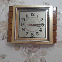 ساعت دیواری سالم ۱۰۰۰۰۰۰