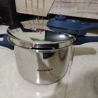 زودپز دو قلو اتریشی|ظروف پخت‌وپز|بومهن, |دیوار