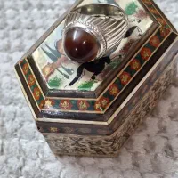 انگشتر عقیق کلاه داره