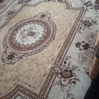فرش کرم قهوه ای
