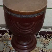 تمبک|سازهای سنتی|شیراز, باغ تخت|دیوار