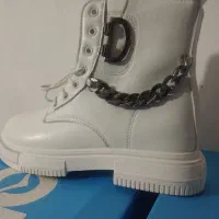 نیم بوت|کیف، کفش، کمربند|پاکدشت, پاکدشت (مامازند)|دیوار