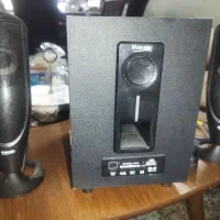 اسپیکر سه تیکه