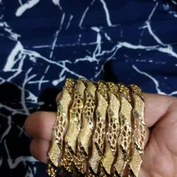 انواع النگو و گوشواره و دستبند سفارشی آبکاری طلا|بدلیجات|بوشهر, |دیوار