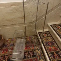 یک عدد جاقابلمه و جا استکان