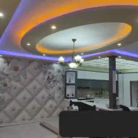 کاغذ دیواری و نقاشی ساختمان