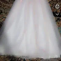 لباس عروس، در حد نو