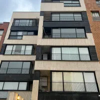 آپارتمان-خیابان-مظاهری-185-متر-تک-واحدی