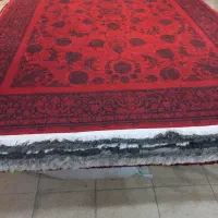 مخمل فرش قرمز لاکی شیش متری