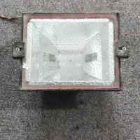 نورافکن قدیمی