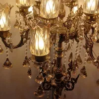 لوستر کنار سالنی برنز