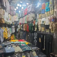 نیازمند فروشنده خانم