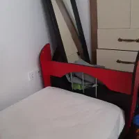 تخت خواب نوجوان