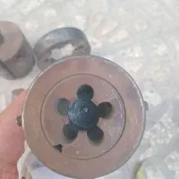 قلاویزوحدیده وکولت|ابزارآلات|اصفهان, شهرک قدس|دیوار