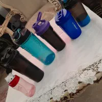 تعدادی ظروف و دکور