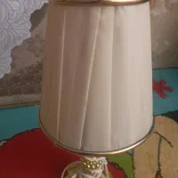 آباژور سفید