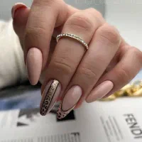 خدمات کاشت ناخن