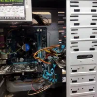 کیس گیمینگ متوسط i3 رم 16 گرافیک 2 SSD|رایانه رومیزی|شیراز, وصال|دیوار