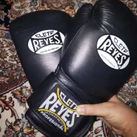 دستکس بوکس reyes پاکستانی