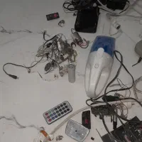 لامپ. مهتابی. مودم باسیم.شارژروغیره|لامپ و چراغ|قم, هنرستان|دیوار