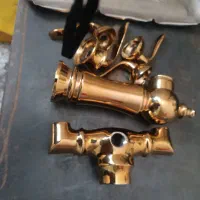 وسایل برنجی قدیمی|کلکسیون اشیاء عتیقه|فردوسیه, |دیوار