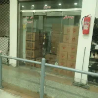 اجاره مغازه ۱۰متری،همراه با۶متربالکن|اجارهٔ مغازه و غرفه|تهران, بازار|دیوار