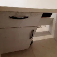 میزکارسفید