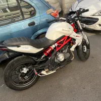 بنلی ۳۰۰ مدل ۹۷