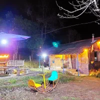 اجاره کلبه مجنون بهترین امکانات|اجارهٔ کوتاهمدت ویلا و باغ|فومن, |دیوار