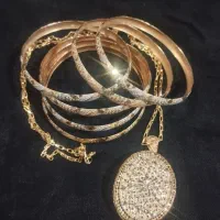 طلا در حد نو