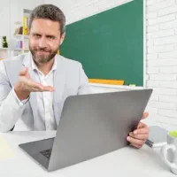 کلاس آموزش آنلاین انگلیسی-از سطح پایه تا آیلتس