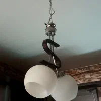 لوستر|لوستر و چراغ آویز|اصفهان, باغ فدک|دیوار