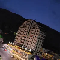 ۲۰ متر مغازه تجاری همراه با ۲۰ متر سویت شمشک