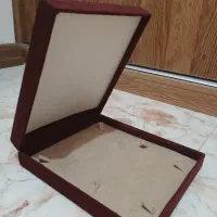 جعبه سرویس طلا سالم و مخملی