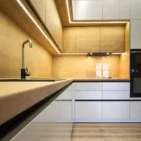 ۱۱۵ متر*۵ ساله*تمیز و خوش ساخت*آلاله شرقی