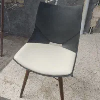 صندلی پایه چوبی