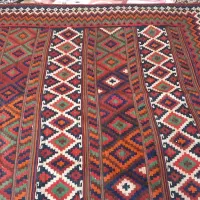 گلیم رنگی دستبافت