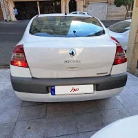 مگان اتوماتیک ۲۰۰۰