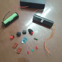 ماژول افزایش ولتاژ وباتری لیتیوم ۳/۷|لوازم جانبی موبایل و تبلت|مشهد, ادیب نیشابوری (شهرک غرب)|دیوار