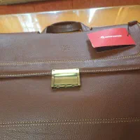 کیف چرم دانشجویی و اداری نو|کیف، کفش، کمربند|رشت, گلسار|دیوار