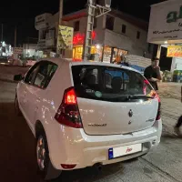 رنو ساندرو اتومات مدل ۱۳۹۶|خودرو سواری و وانت|ساری, |دیوار